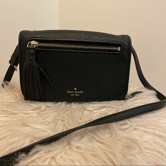 Kate Spade Chester Street Avie Crossbody bag - Picture 4 of 16